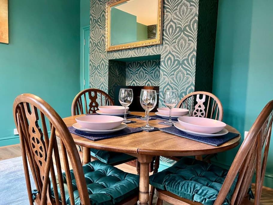 The Rose- Grd Floor, 2-5 Beds, Smarttv, Uni, Tram, M250 Fibre Apartment Nottingham Luaran gambar