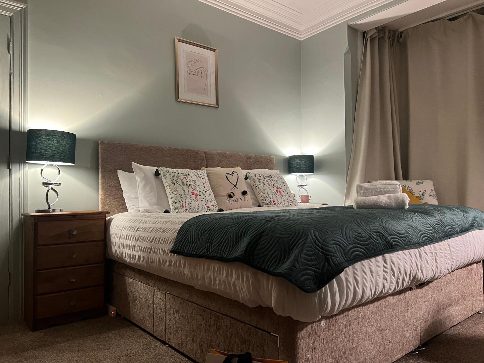 The Rose- Grd Floor, 2-5 Beds, Smarttv, Uni, Tram, M250 Fibre Apartment Nottingham Luaran gambar