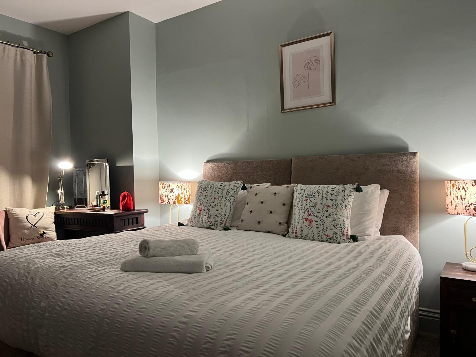 The Rose- Grd Floor, 2-5 Beds, Smarttv, Uni, Tram, M250 Fibre Apartment Nottingham Luaran gambar